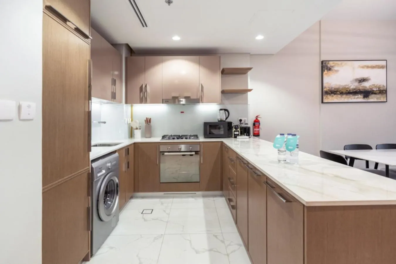 Fam Living - Elegant Stay In Azizi Greenfield Dubai 0*,
