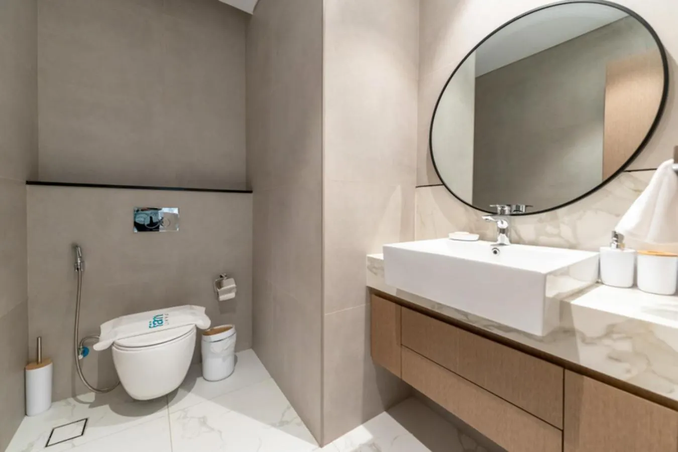 Fam Living - Elegant Stay In Azizi Greenfield Dubai 0*,  United Arab Emirates