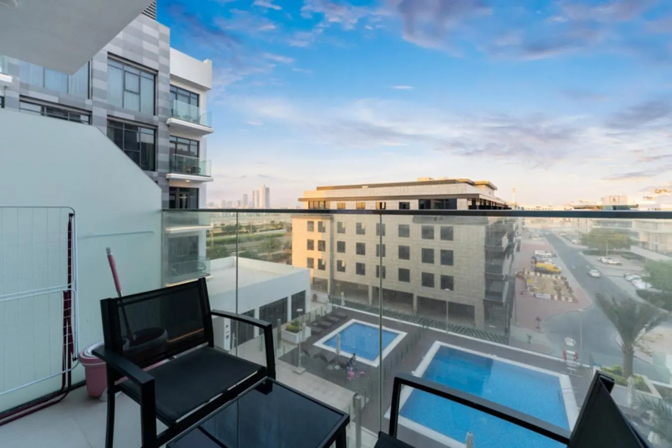 Apartment Fam Living - Elegant Stay In Azizi Greenfield Dubai