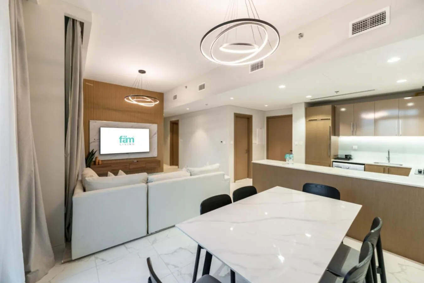 Apartment Fam Living - Elegant Stay In Azizi Greenfield Dubai